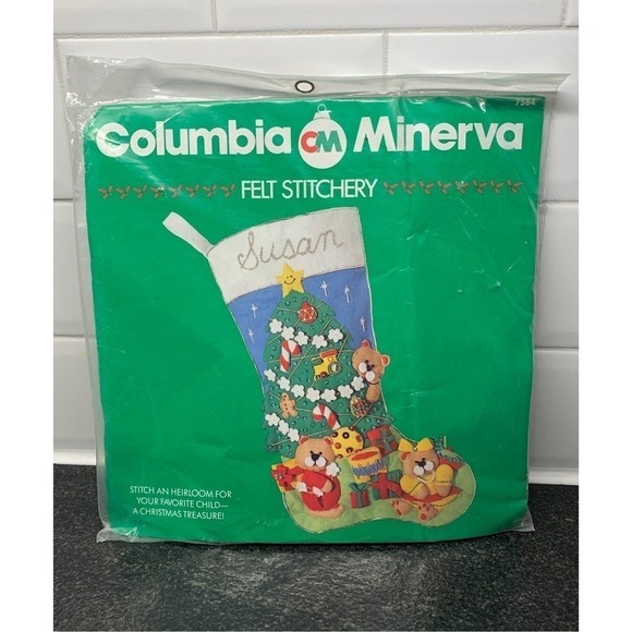 Christmas Columbia Minerva Felt Stitchery Vintage Needlecraft Stocking Kit #7584 - Picture 1 of 4